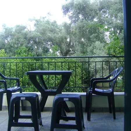 Spiros Maisonette At Vardas Apartment